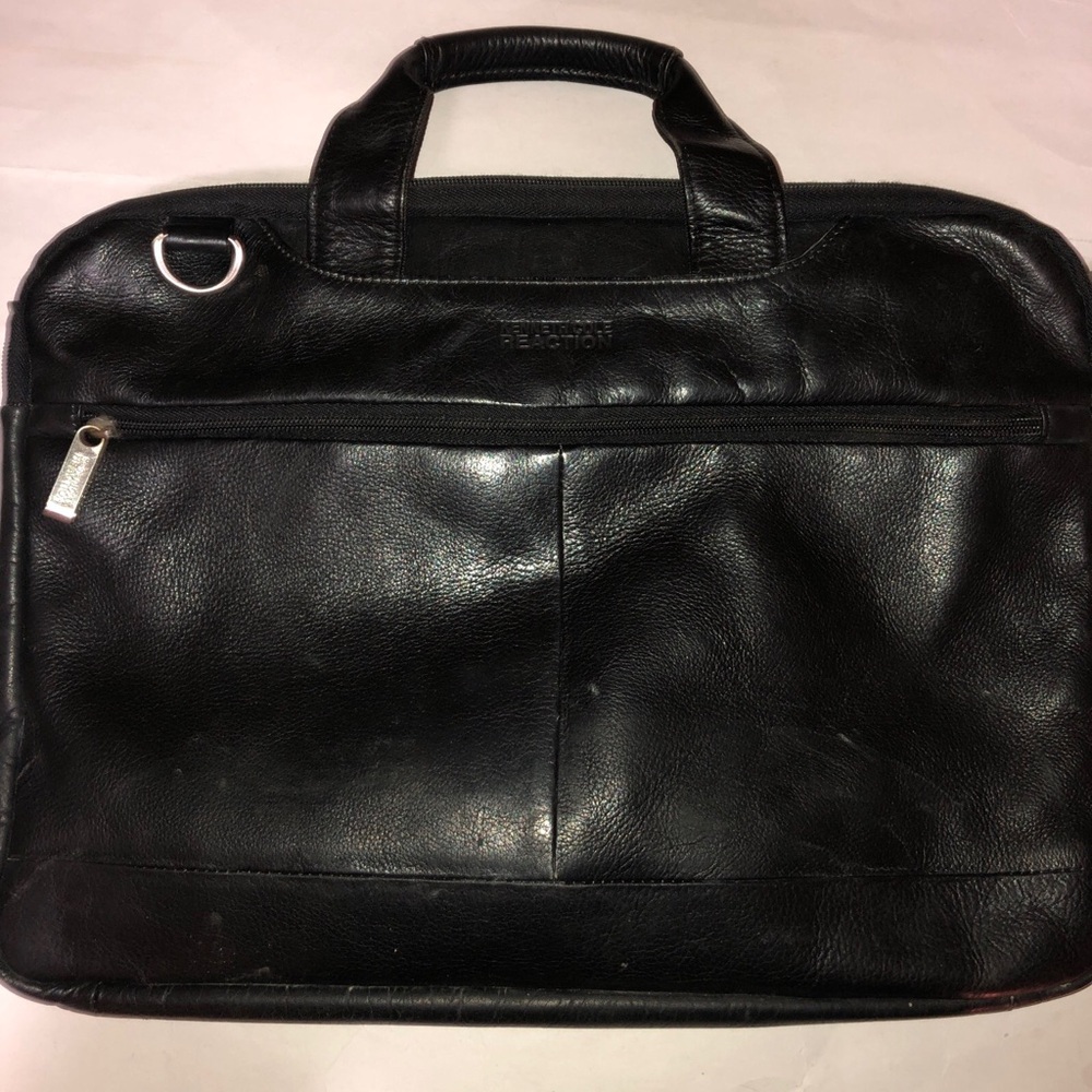 Vintage Kenneth Cole Black Leather Briefcase Laptop Bag w/Adjustable Strap EUC